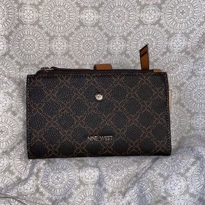 ninewest wallet